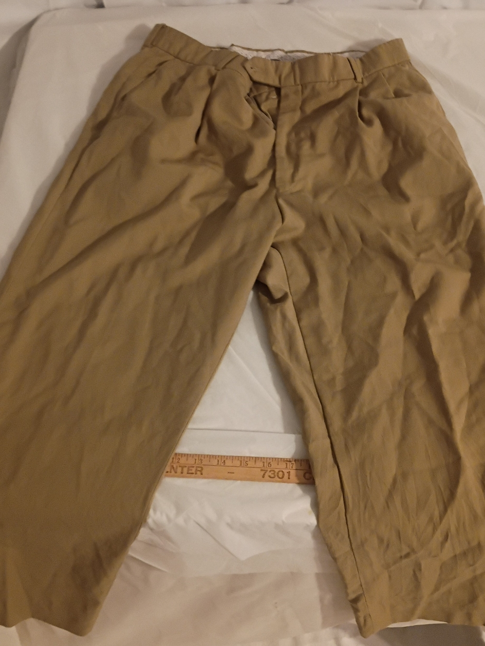 Neiman Marcus Men's Chino Pants in Khaki Tan